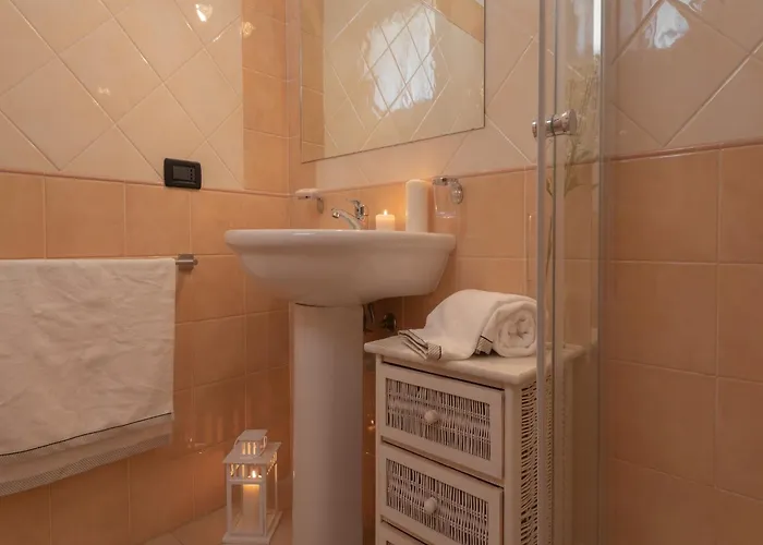 Modern Furnished House In Apartamento Villasimius